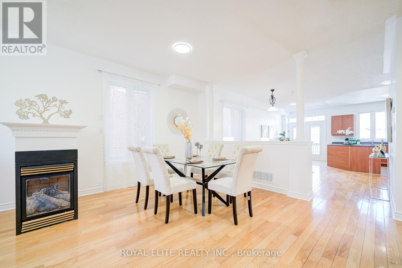 Property at 358 WILLIAM BERZY BOULEVARD image 4