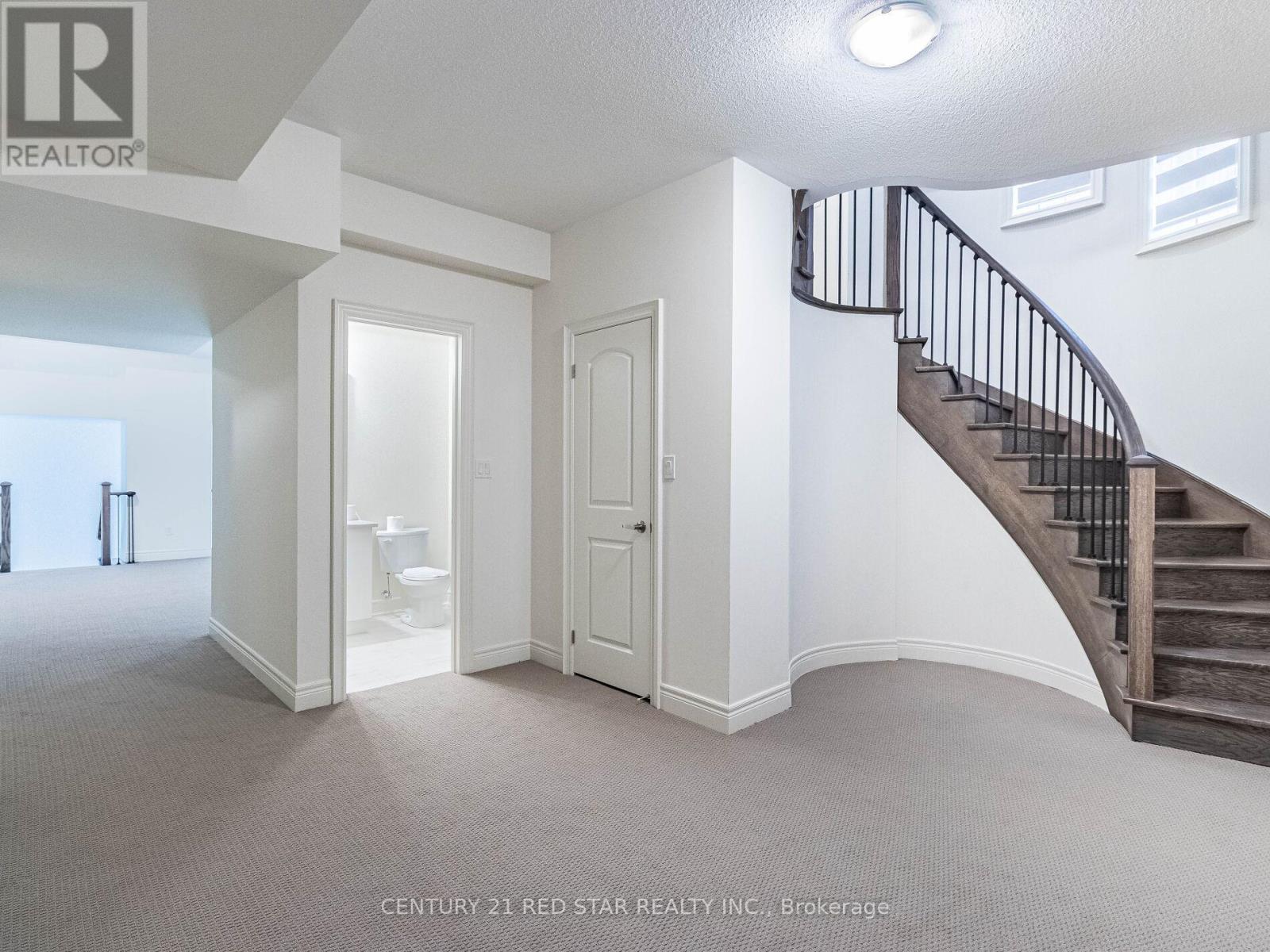192 Farrell Road, Vaughan, Ontario  L6A 0H9 - Photo 38 - N12321713