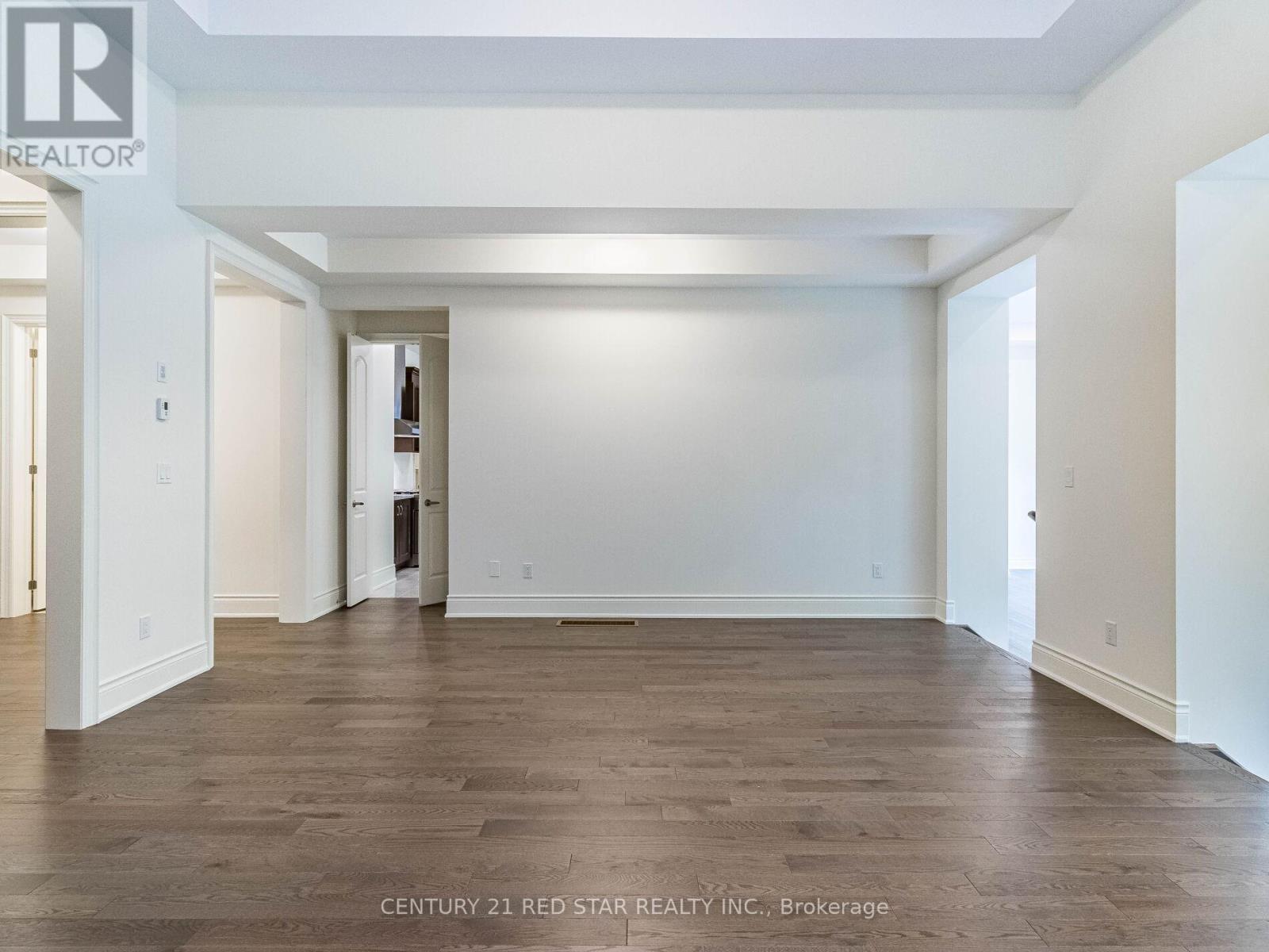 192 Farrell Road, Vaughan, Ontario  L6A 0H9 - Photo 6 - N12321713