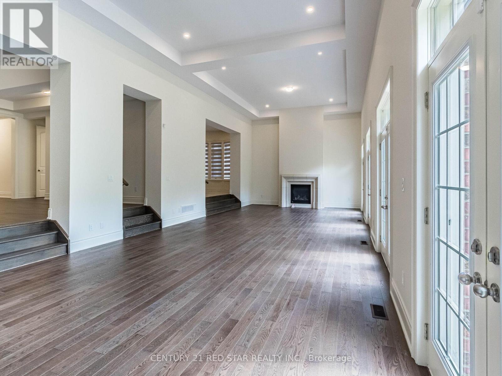 192 Farrell Road, Vaughan, Ontario  L6A 0H9 - Photo 7 - N12321713