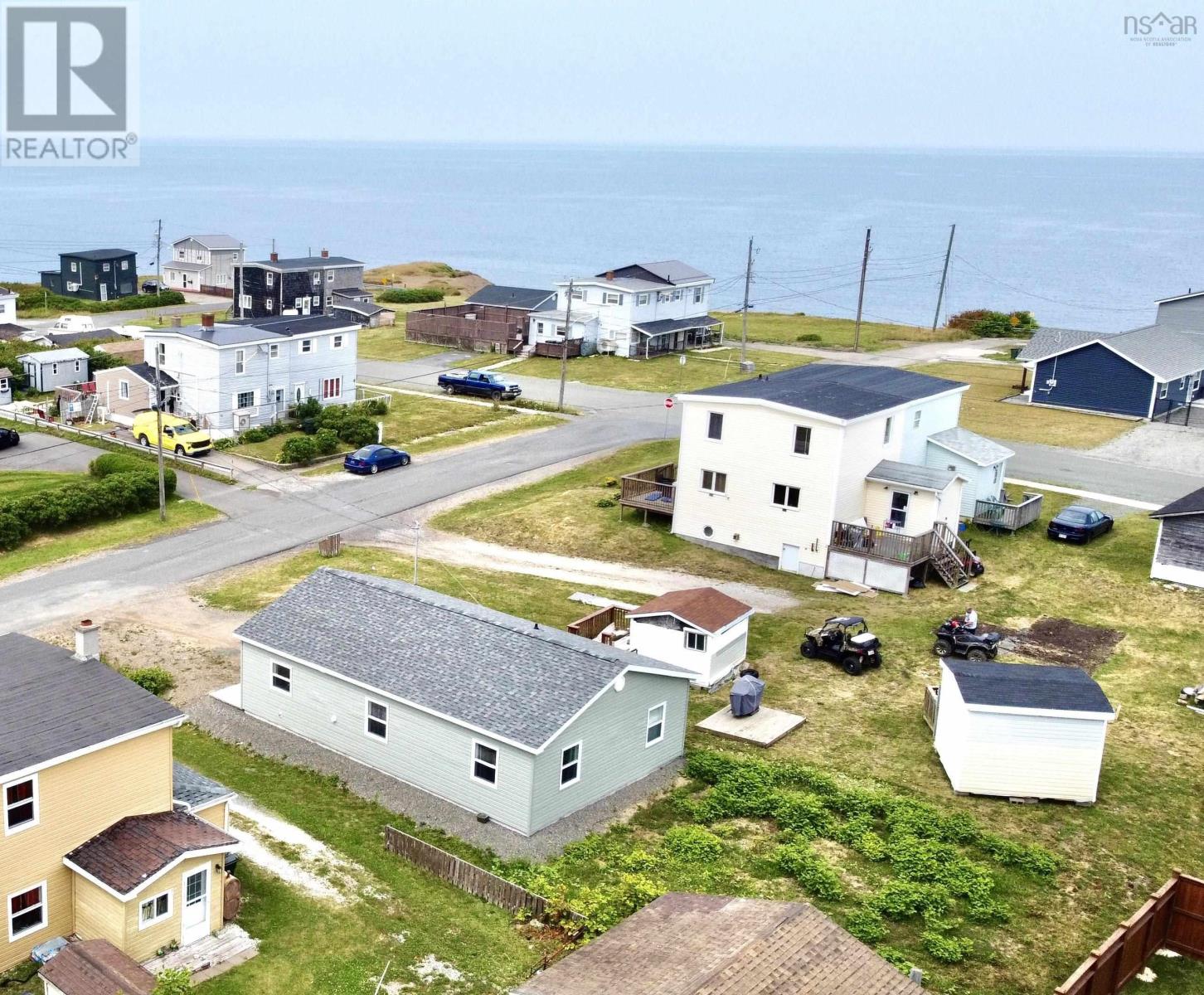 26 Tenth Street, Glace Bay, Nova Scotia  B1A 4L8 - Photo 2 - 202519465