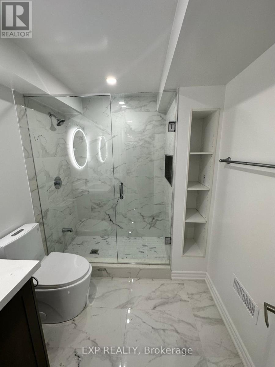 Lower - 1377 Winterbourne Drive, Oakville, Ontario  L6J 7A6 - Photo 12 - W12321688