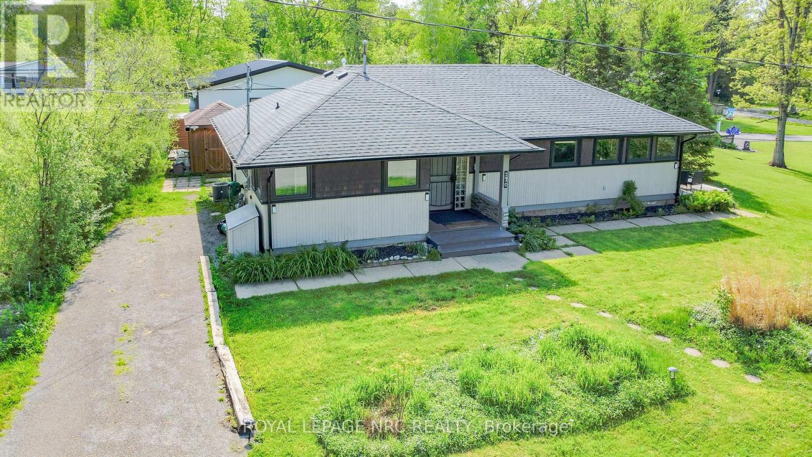 270 Cherrywood Avenue, Fort Erie, Ontario  L0S 1B0 - Photo 4 - X12321747