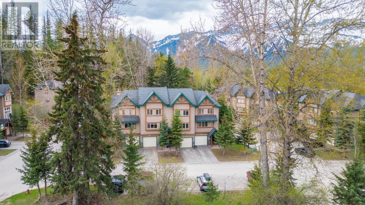 3 Creek Place Unit# B, Fernie, British Columbia  V0B 1M4 - Photo 1 - 10358038