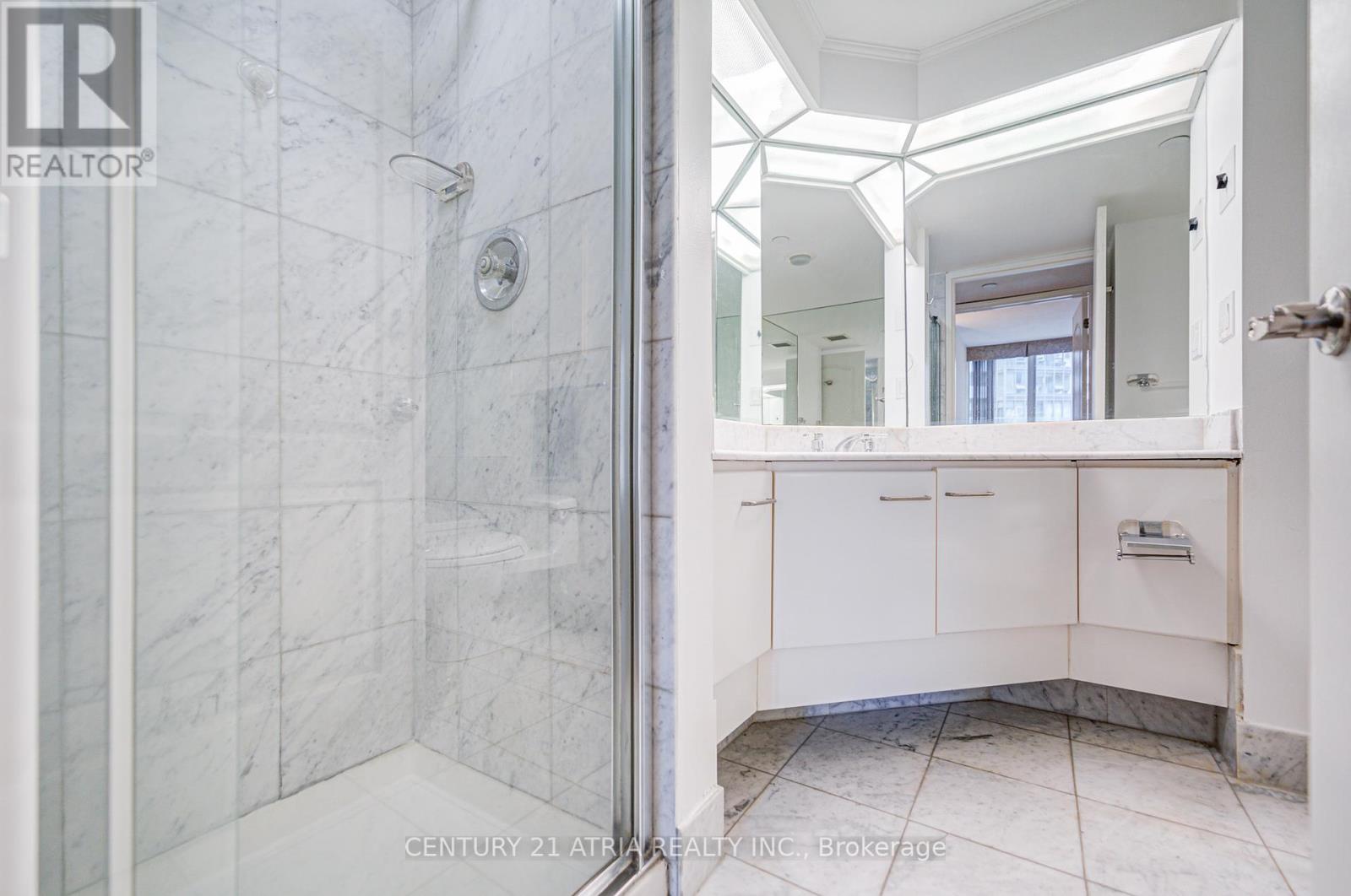 401 - 38 Elm Street, Toronto, Ontario  M5G 2K5 - Photo 38 - C12321734