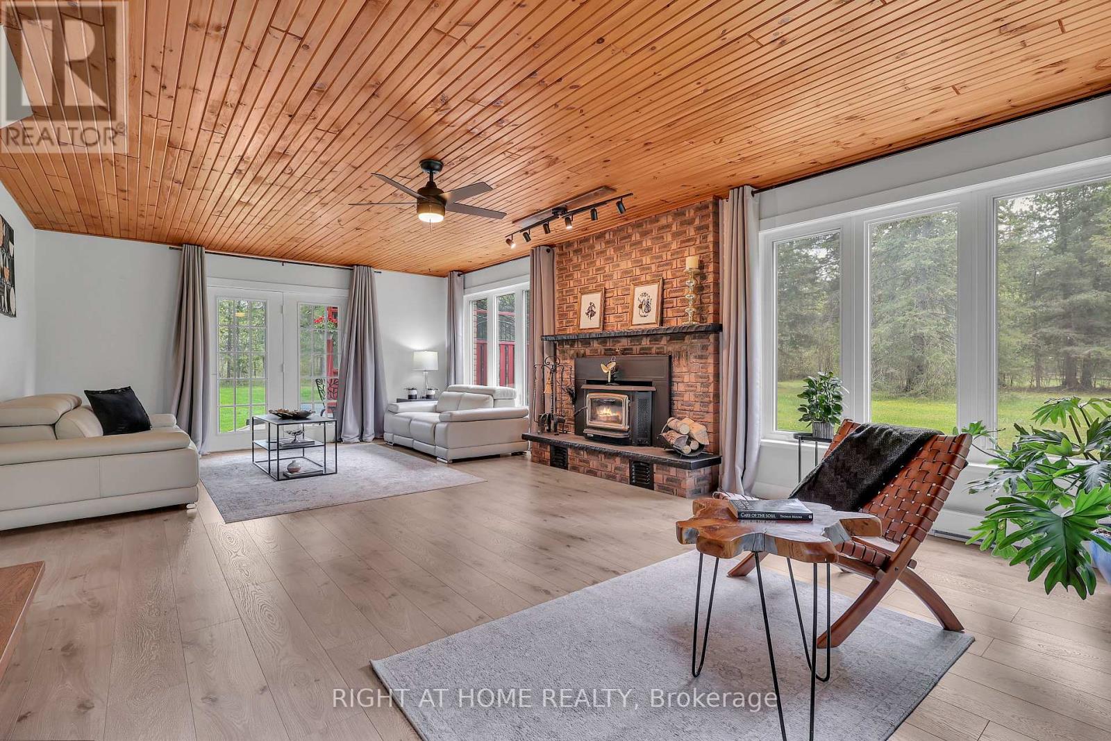 119 Sturgeon Glen Road, Kawartha Lakes, Ontario  K0M 1N0 - Photo 22 - X12100739