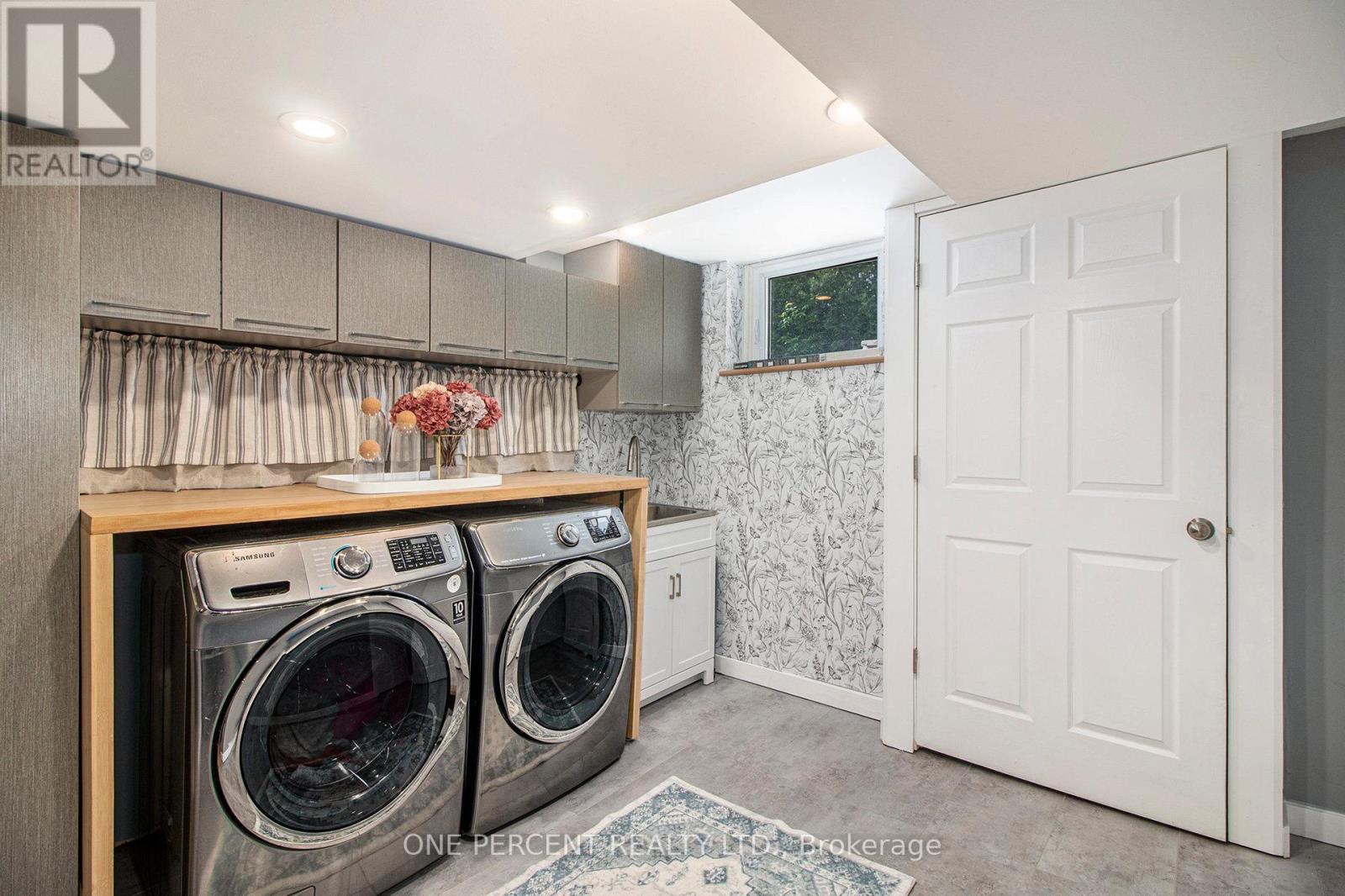 1042 Harkness Avenue, Ottawa, Ontario  K1V 6P2 - Photo 18 - X12321823