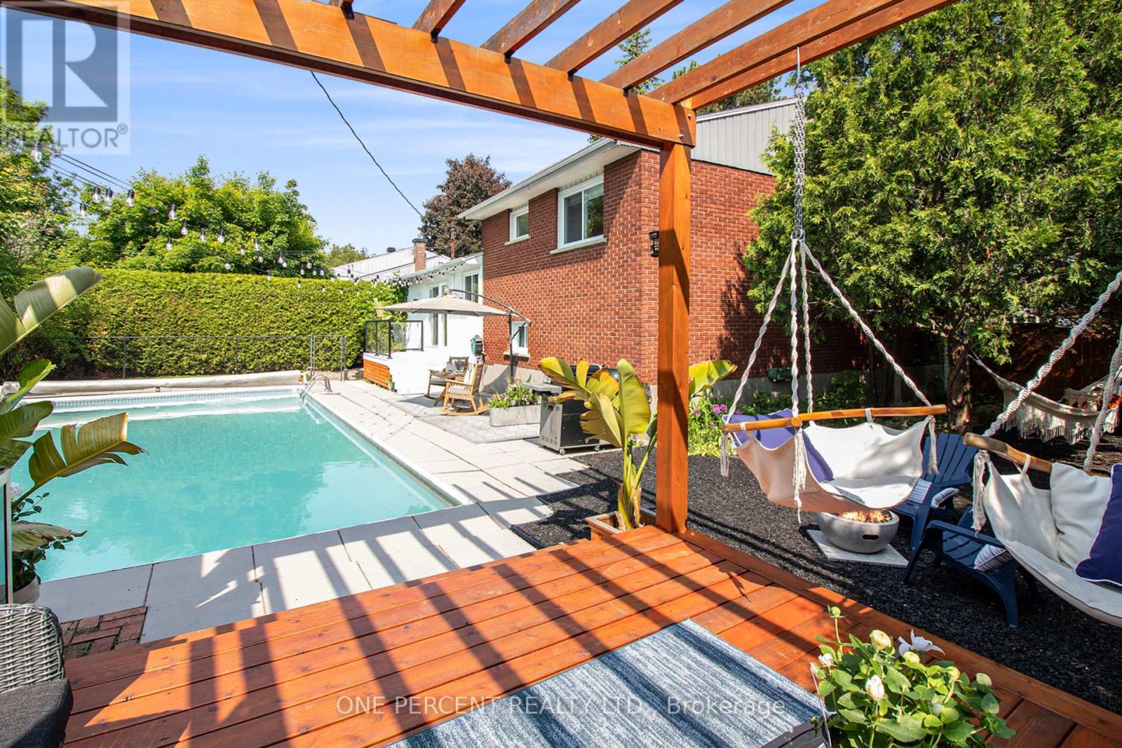1042 Harkness Avenue, Ottawa, Ontario  K1V 6P2 - Photo 29 - X12321823
