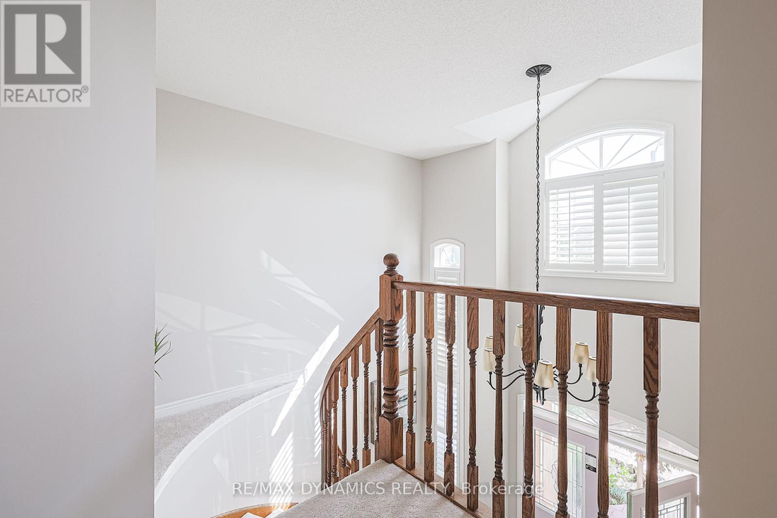 2381 Grand Oak Trail, Oakville, Ontario  L6M 4V4 - Photo 15 - W12307125
