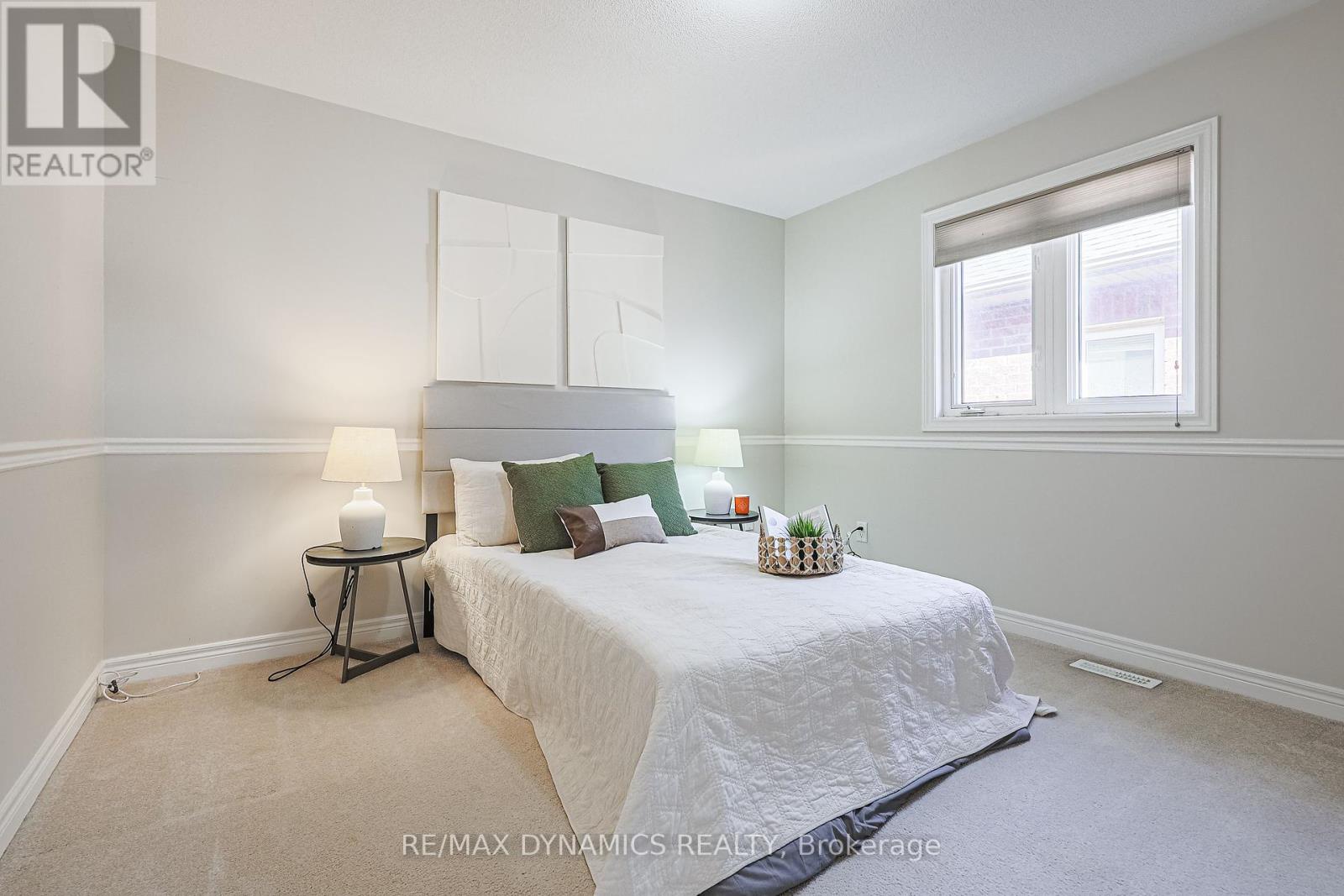 2381 Grand Oak Trail, Oakville, Ontario  L6M 4V4 - Photo 18 - W12307125
