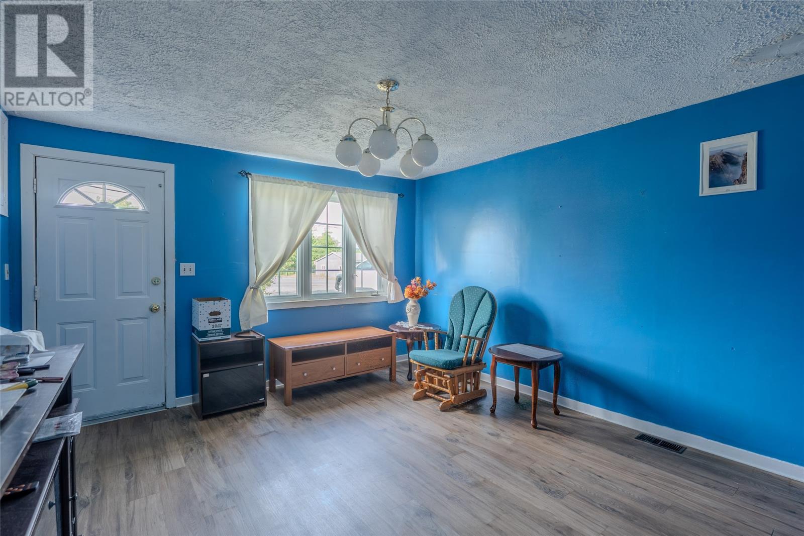 Property at 141 Groves Road image 3
