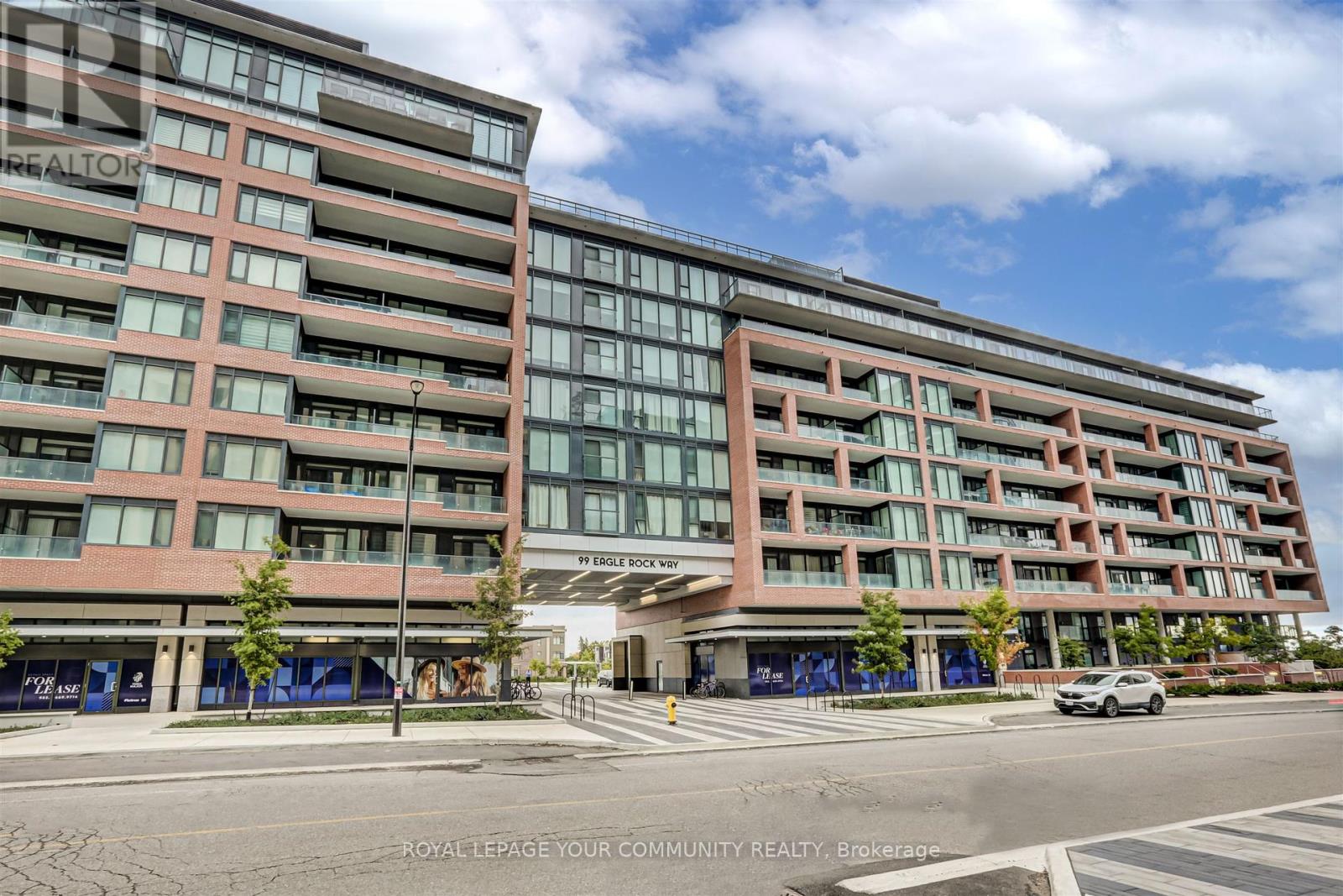 Property at 208 - 99 EAGLE ROCK WAY S image 1