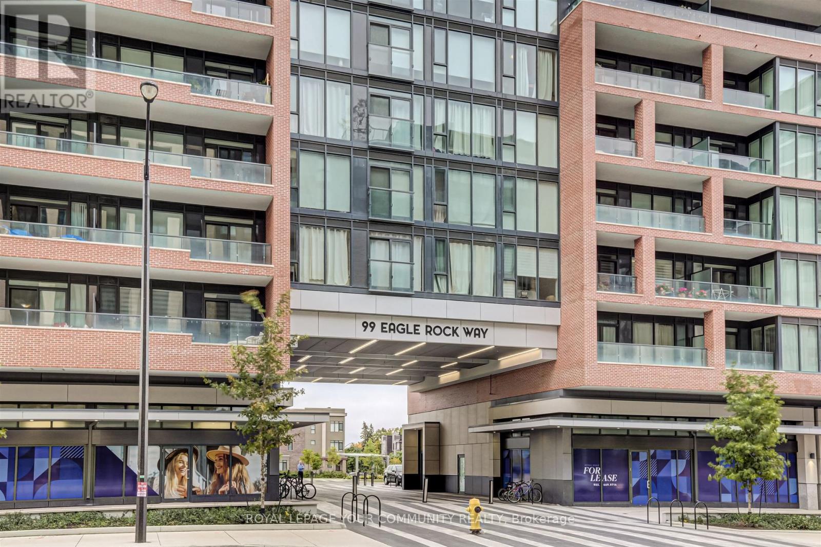 Property at 208 - 99 EAGLE ROCK WAY S image 2