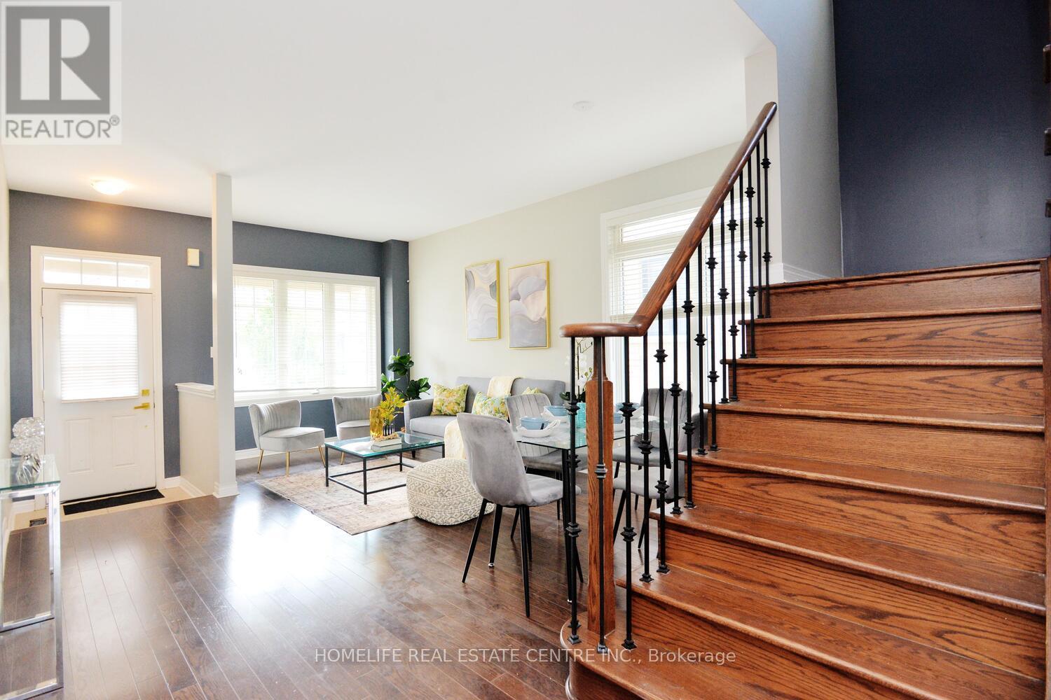 71 Villadowns Trail, Brampton, Ontario  L6R 3Y8 - Photo 10 - W12321786
