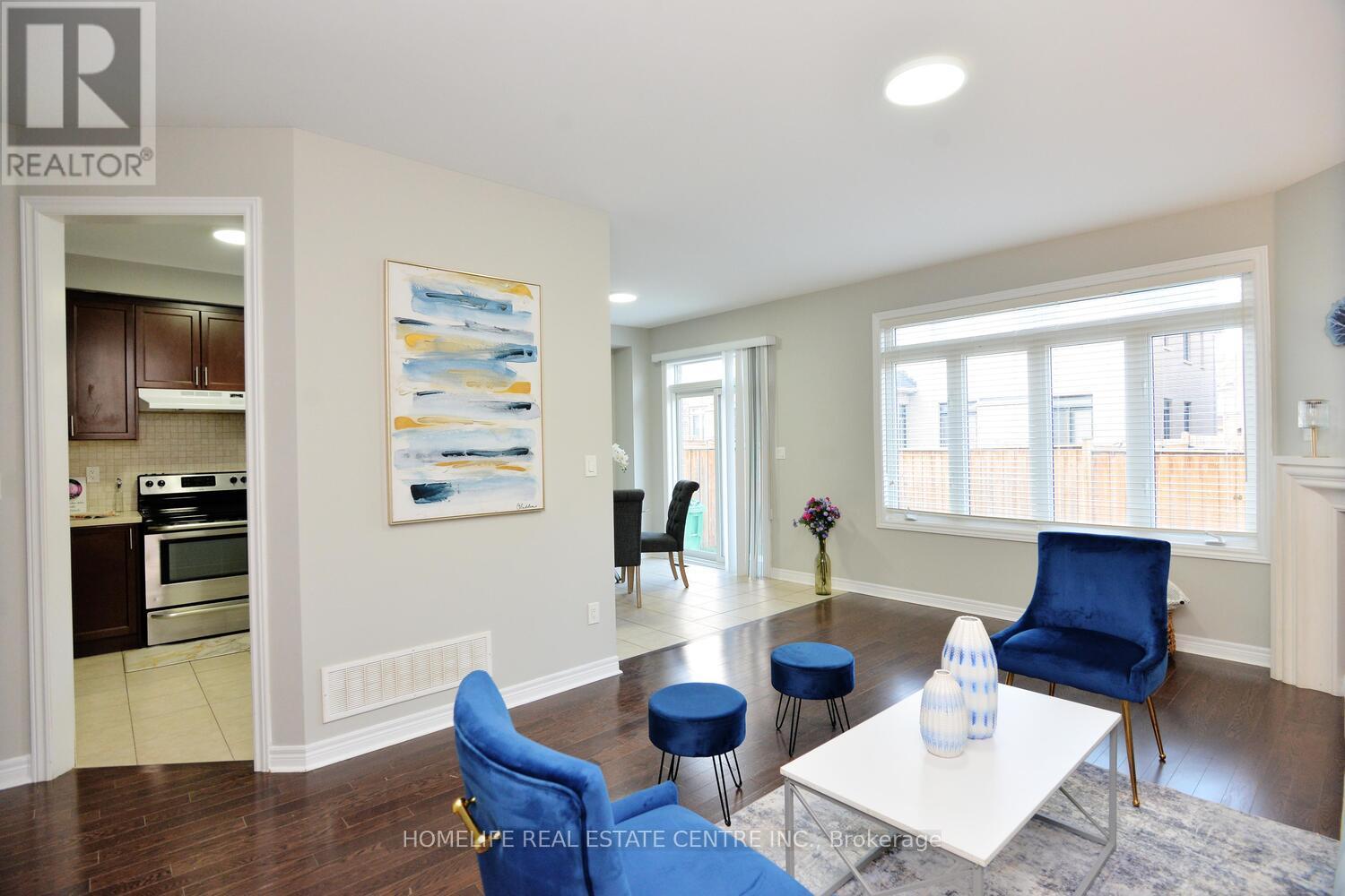 71 Villadowns Trail, Brampton, Ontario  L6R 3Y8 - Photo 14 - W12321786