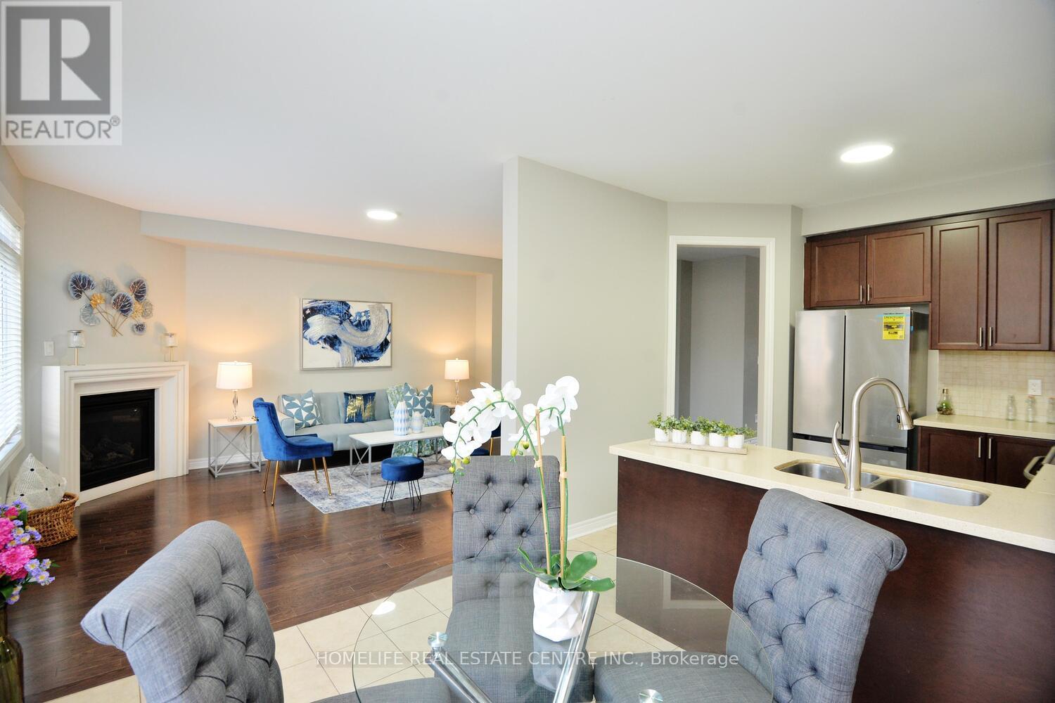71 Villadowns Trail, Brampton, Ontario  L6R 3Y8 - Photo 20 - W12321786