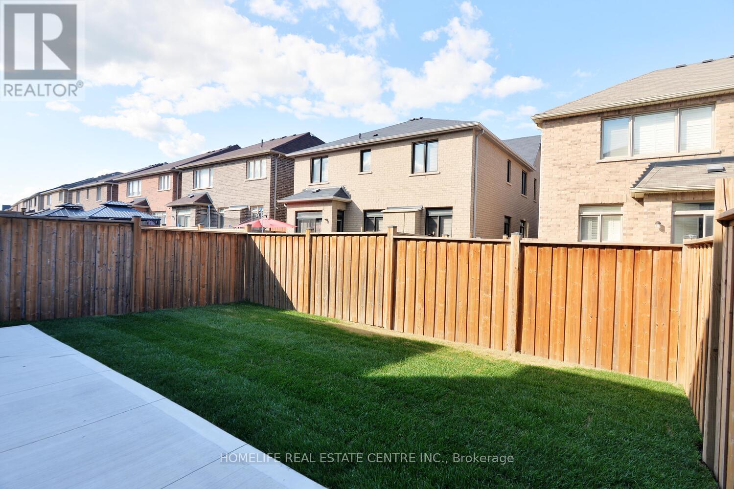 71 Villadowns Trail, Brampton, Ontario  L6R 3Y8 - Photo 50 - W12321786
