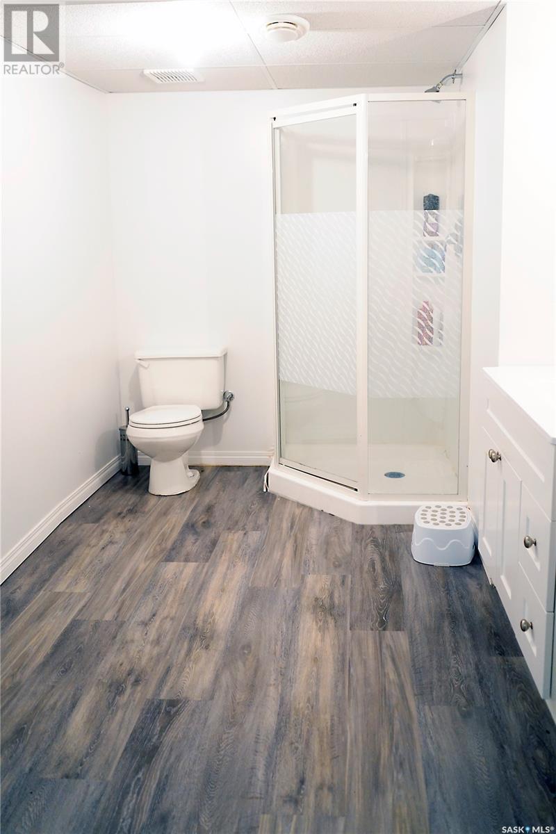 394 2nd Street, Shaunavon, Saskatchewan  S0N 2M0 - Photo 21 - SK014268
