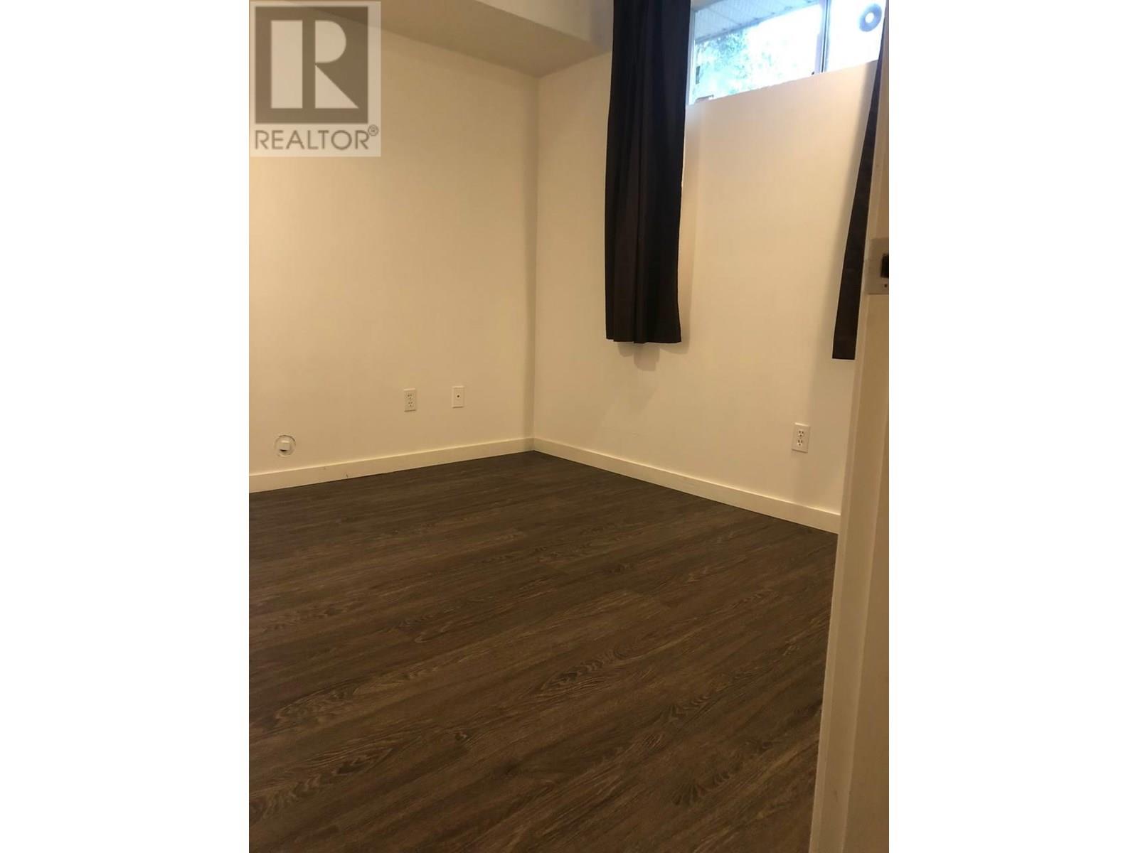 Basement 3320 Rosalie Court, Coquitlam, British Columbia  V3E 2Z8 - Photo 11 - R3033099