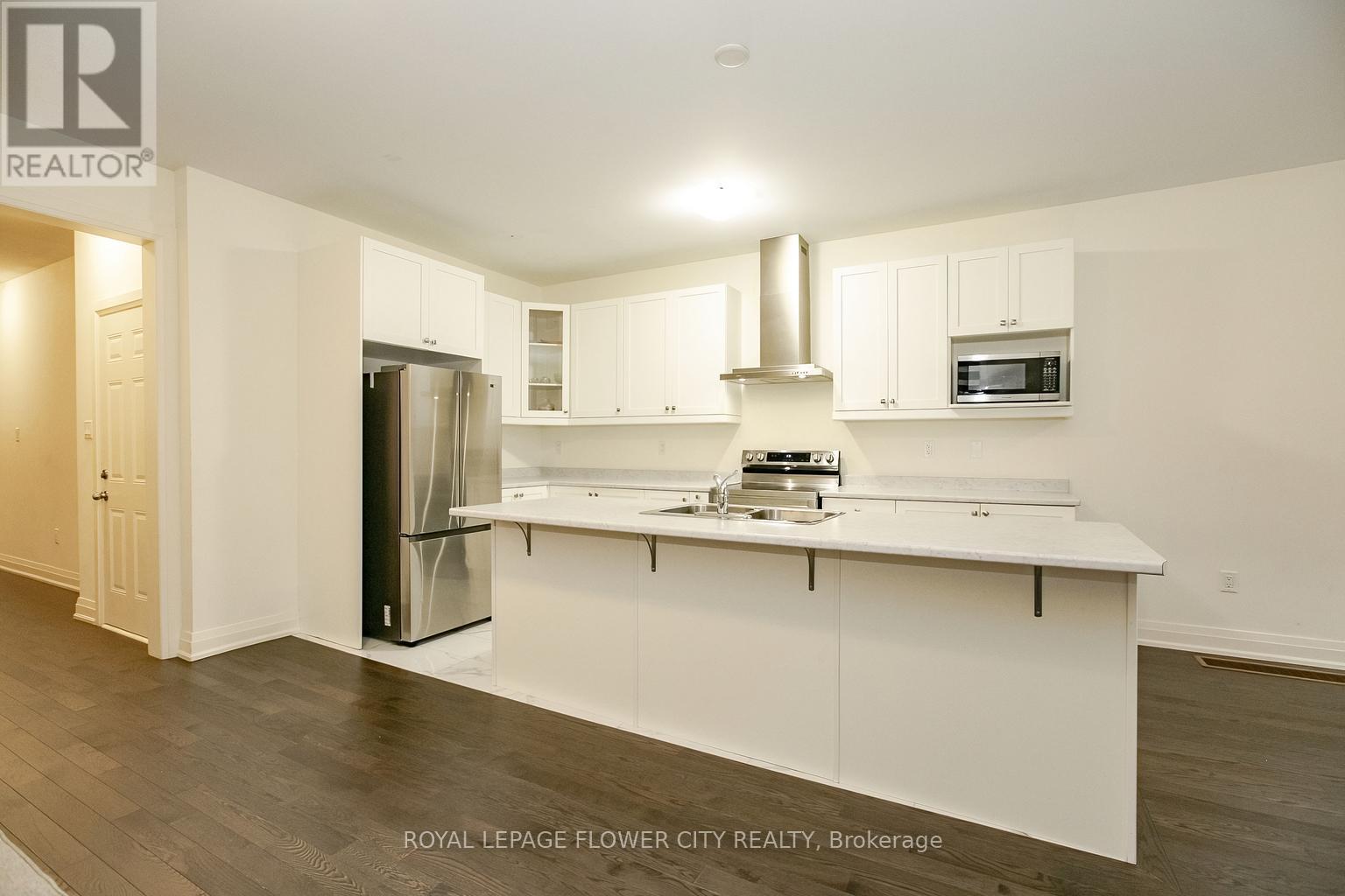 114 Adventura Road, Brampton, Ontario  L7A 5A7 - Photo 20 - W12321849