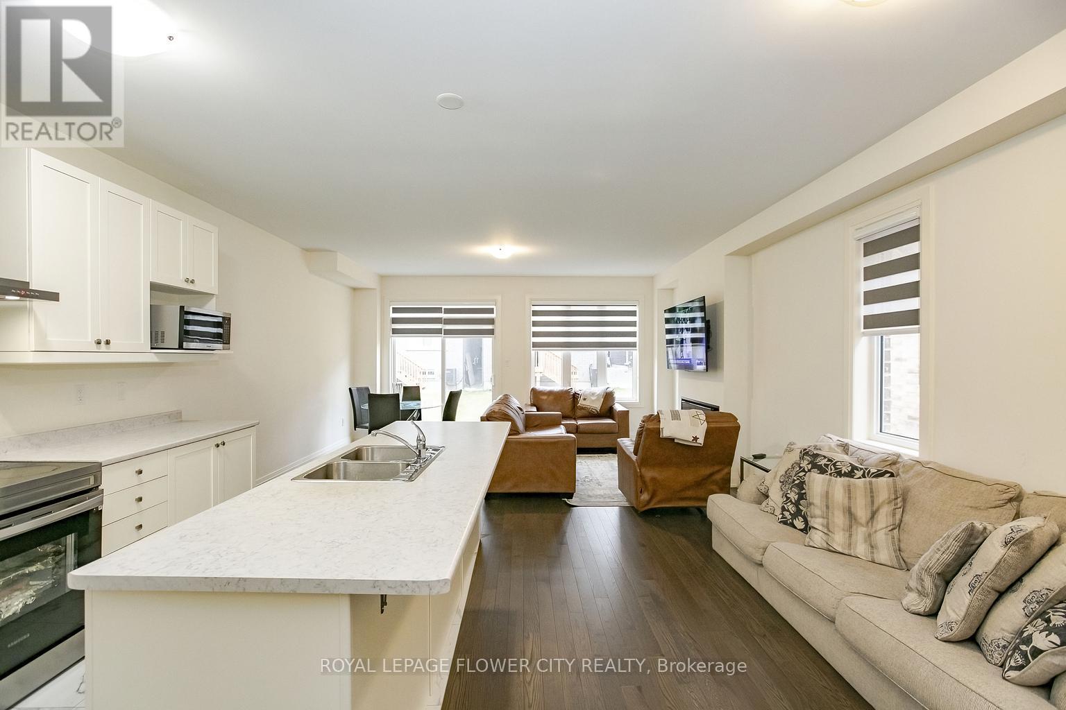 114 Adventura Road, Brampton, Ontario  L7A 5A7 - Photo 23 - W12321849