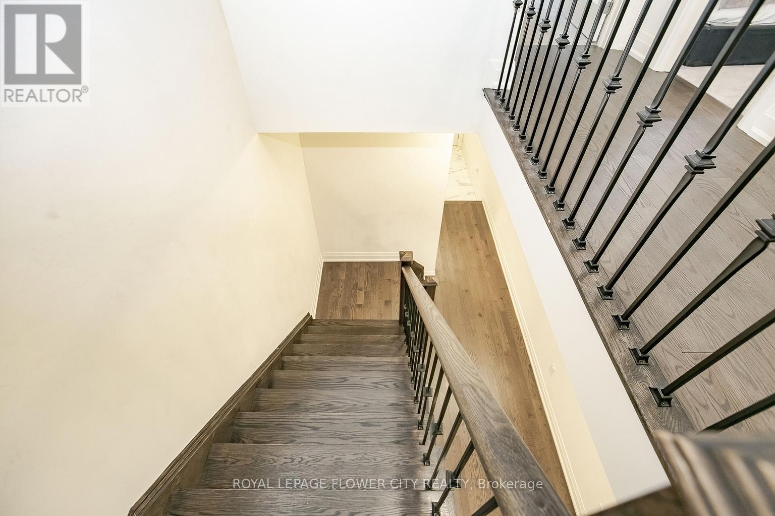 114 Adventura Road, Brampton, Ontario  L7A 5A7 - Photo 25 - W12321849