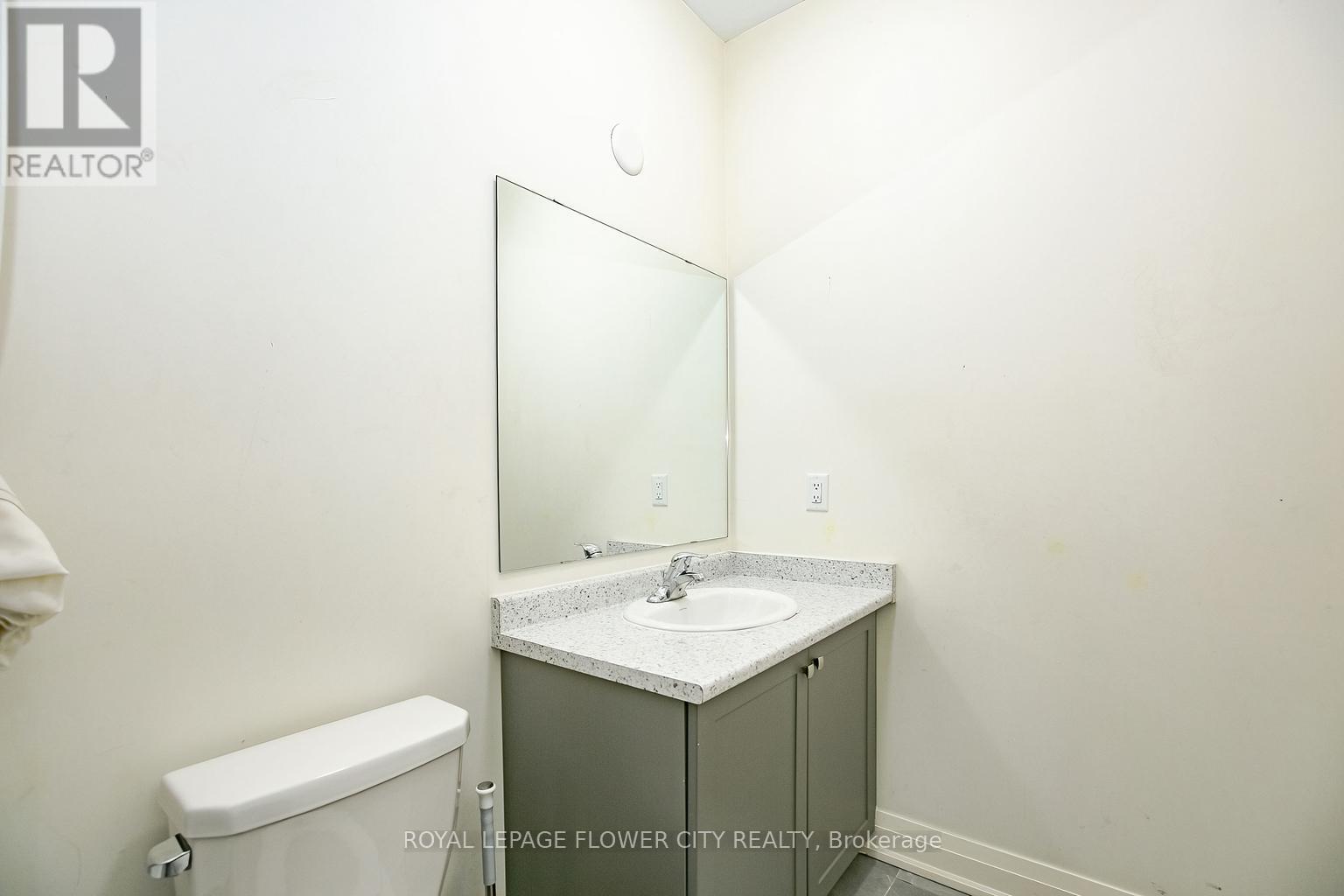 114 Adventura Road, Brampton, Ontario  L7A 5A7 - Photo 37 - W12321849