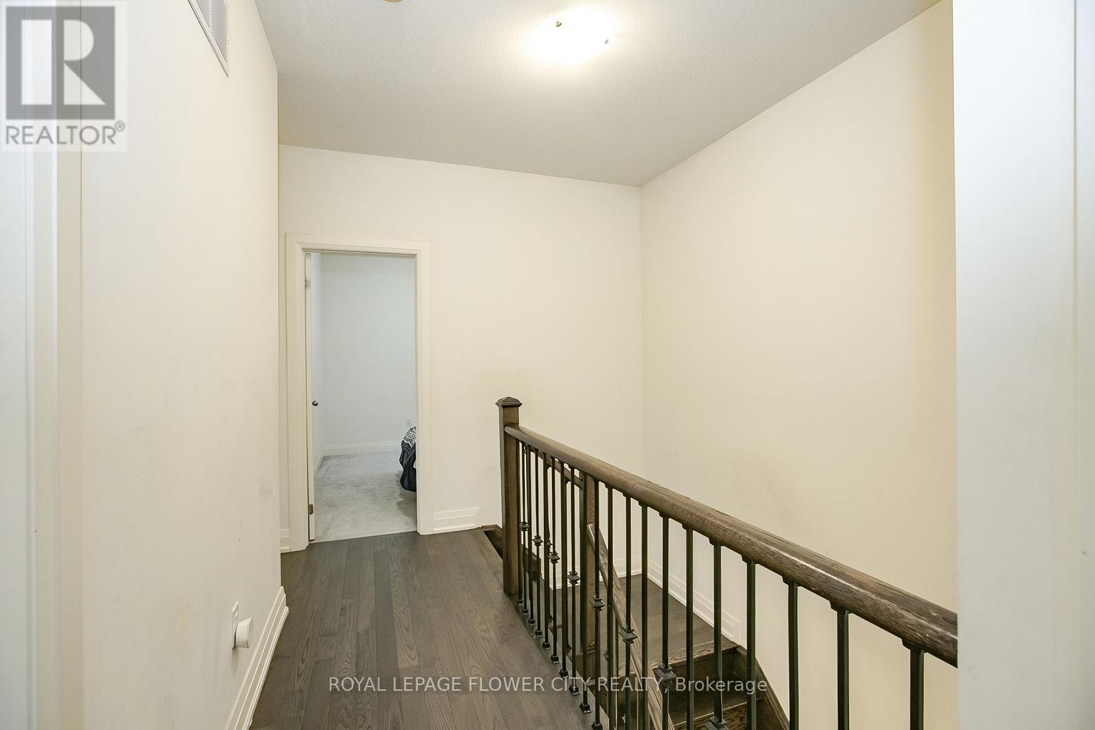 114 Adventura Road, Brampton, Ontario  L7A 5A7 - Photo 42 - W12321849