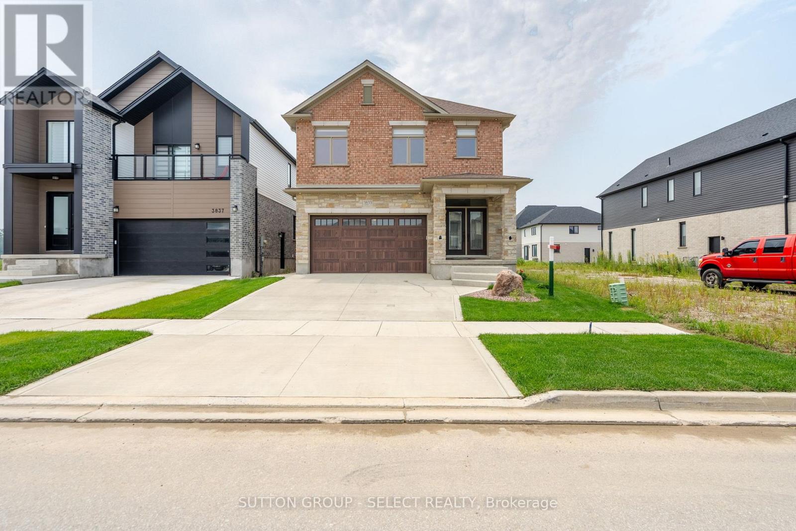 3833 Campbell Street N, London South (South V), Ontario  N6P 0J7 - Photo 2 - X12321856