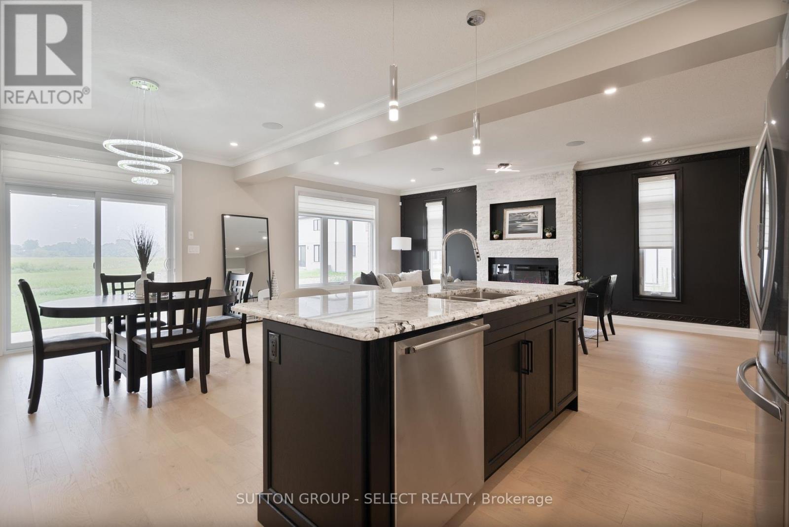 3833 Campbell Street N, London South (South V), Ontario  N6P 0J7 - Photo 8 - X12321856