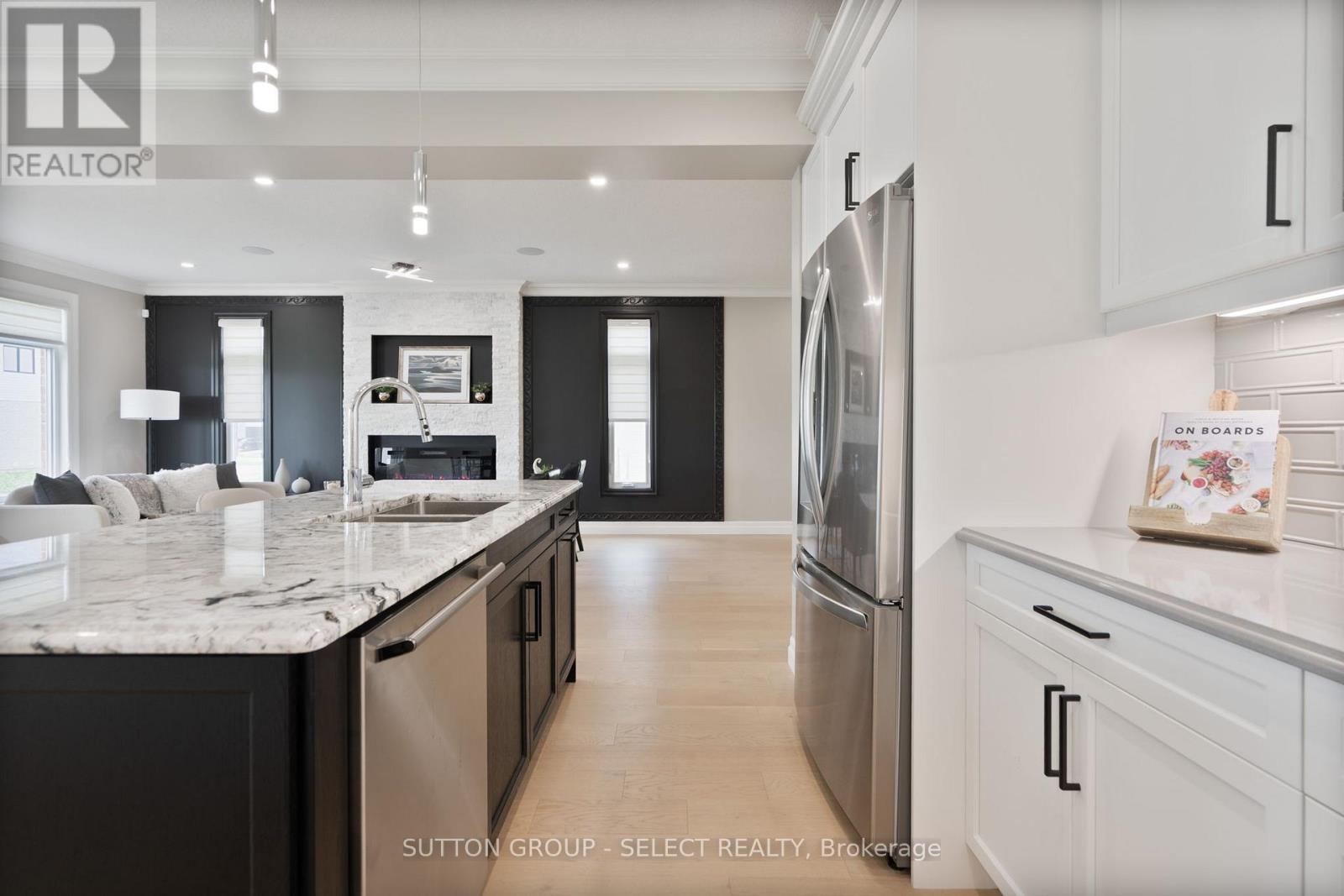 3833 Campbell Street N, London South (South V), Ontario  N6P 0J7 - Photo 9 - X12321856