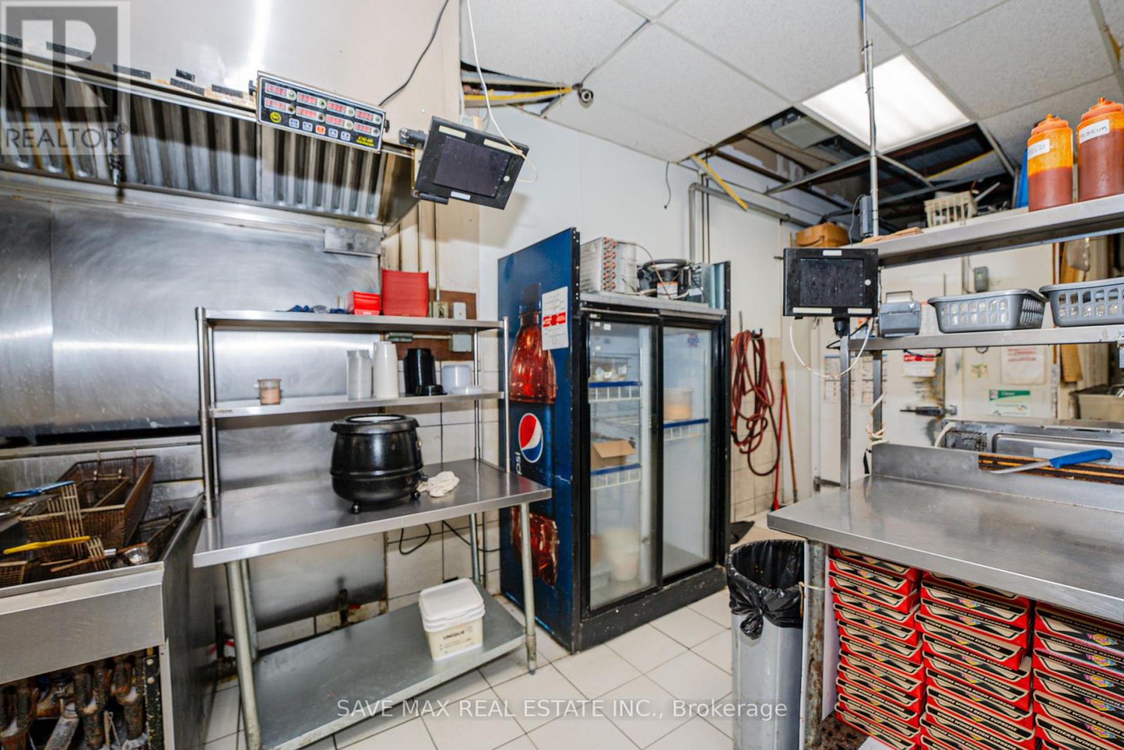535 Upper Wellington Street, Hamilton, Ontario  L9A 3P7 - Photo 20 - X12320658