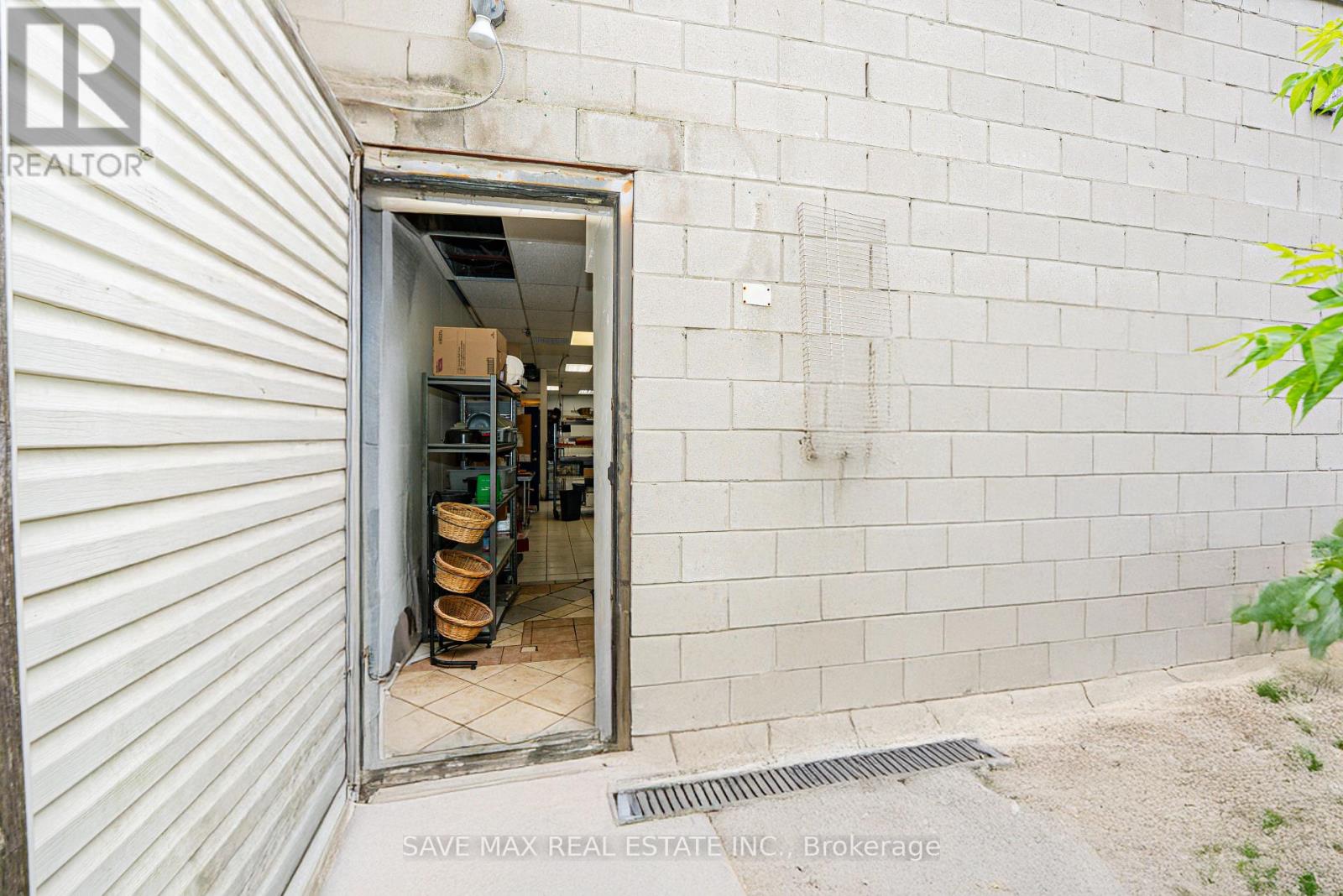 535 Upper Wellington Street, Hamilton, Ontario  L9A 3P7 - Photo 29 - X12320658