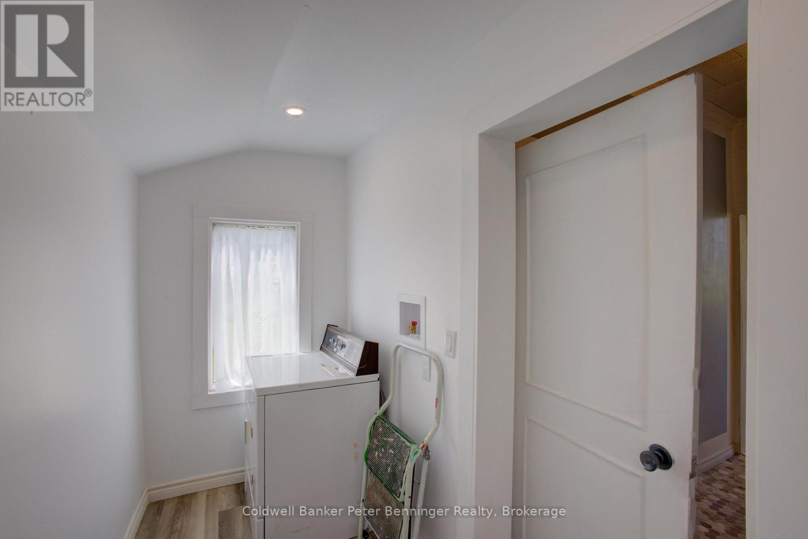 84 Main Street, Kincardine, Ontario  N0G 2T0 - Photo 17 - X12321857