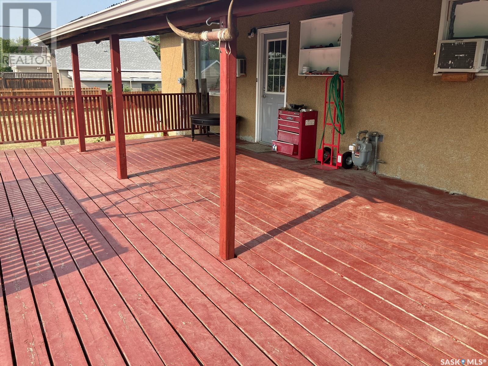 110 4th Street N, Nipawin, Saskatchewan  S0E 1E0 - Photo 44 - SK014496