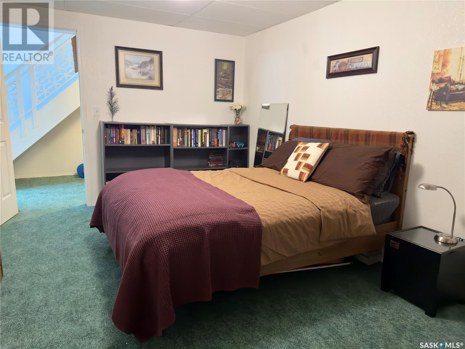 118 Cedar Avenue N, Eastend, Saskatchewan  S0N 0T0 - Photo 18 - SK014383