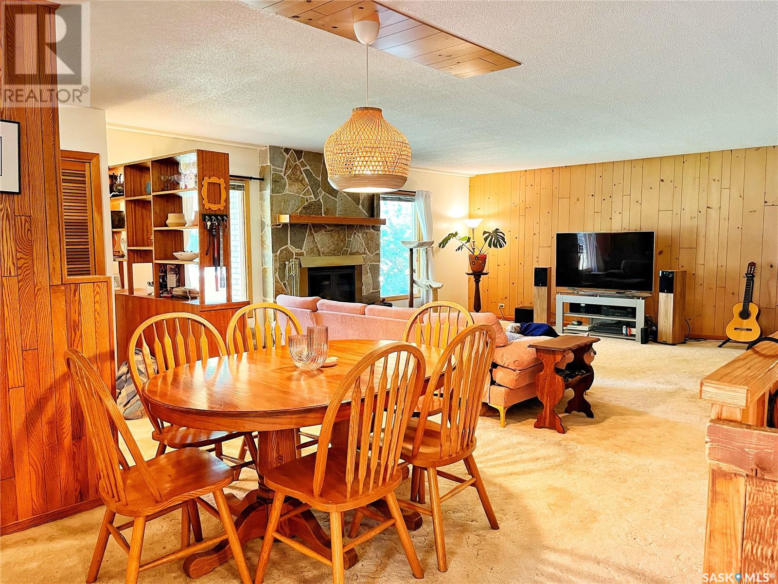 792 3rd STREET E, Shaunavon, Saskatchewan
