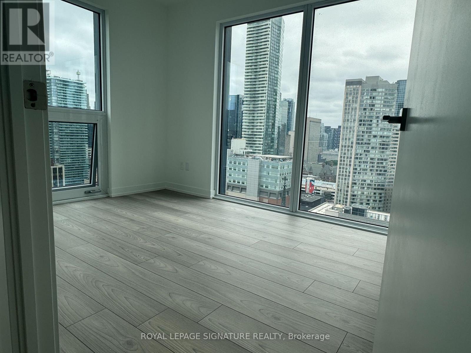 3307 - 82 Dalhousie Street, Toronto, Ontario  M5B 1Y7 - Photo 6 - C12321866