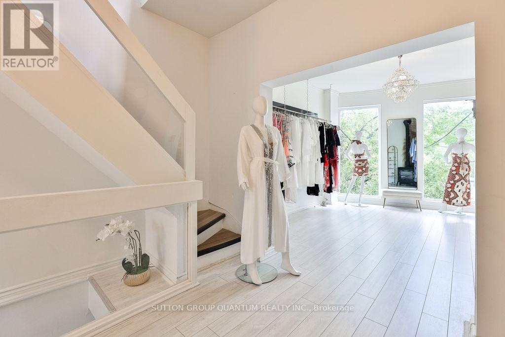 129 Davenport Road, Toronto, Ontario  M5R 1H8 - Photo 22 - C12321880