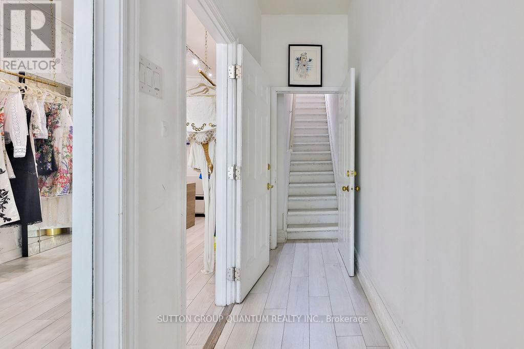 129 Davenport Road, Toronto, Ontario  M5R 1H8 - Photo 5 - C12321880