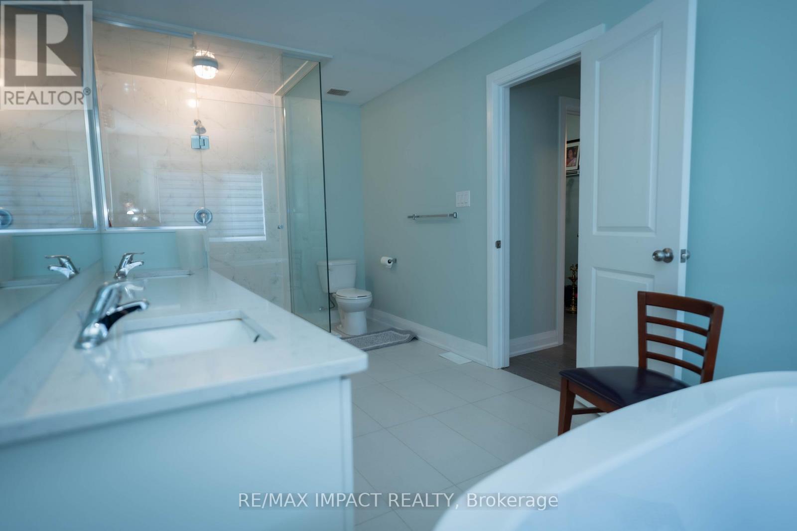 11 Larkin Lane, Clarington, Ontario  L1C 4A7 - Photo 32 - E12321865