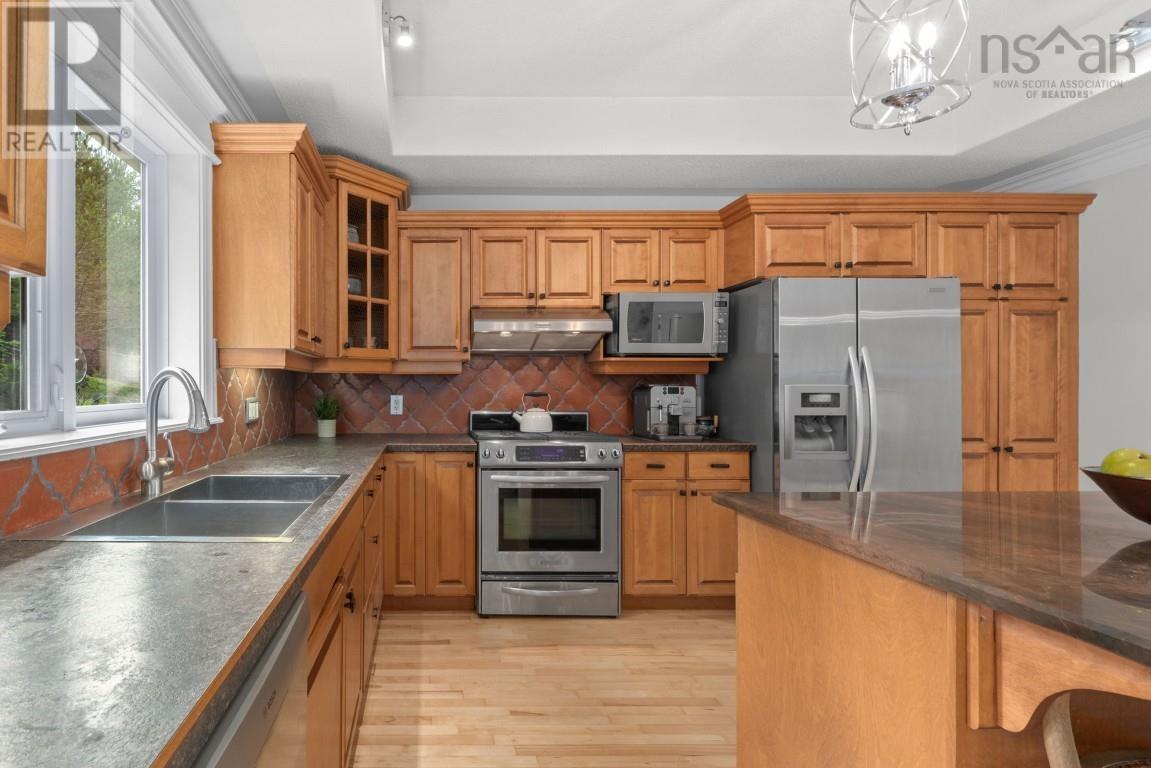 28 Glenmont Avenue, Bedford, Nova Scotia  B4A 1H2 - Photo 12 - 202518904