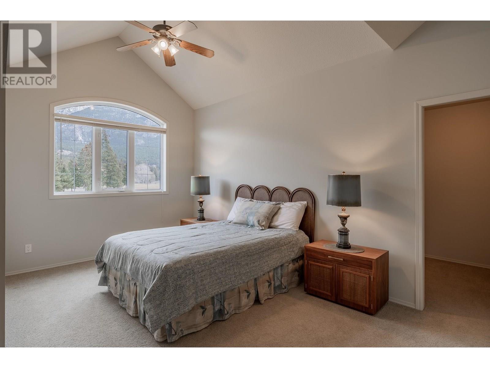 5214 Riverside Drive, Fairmont Hot Springs, British Columbia  V0B 1L1 - Photo 35 - 10355729