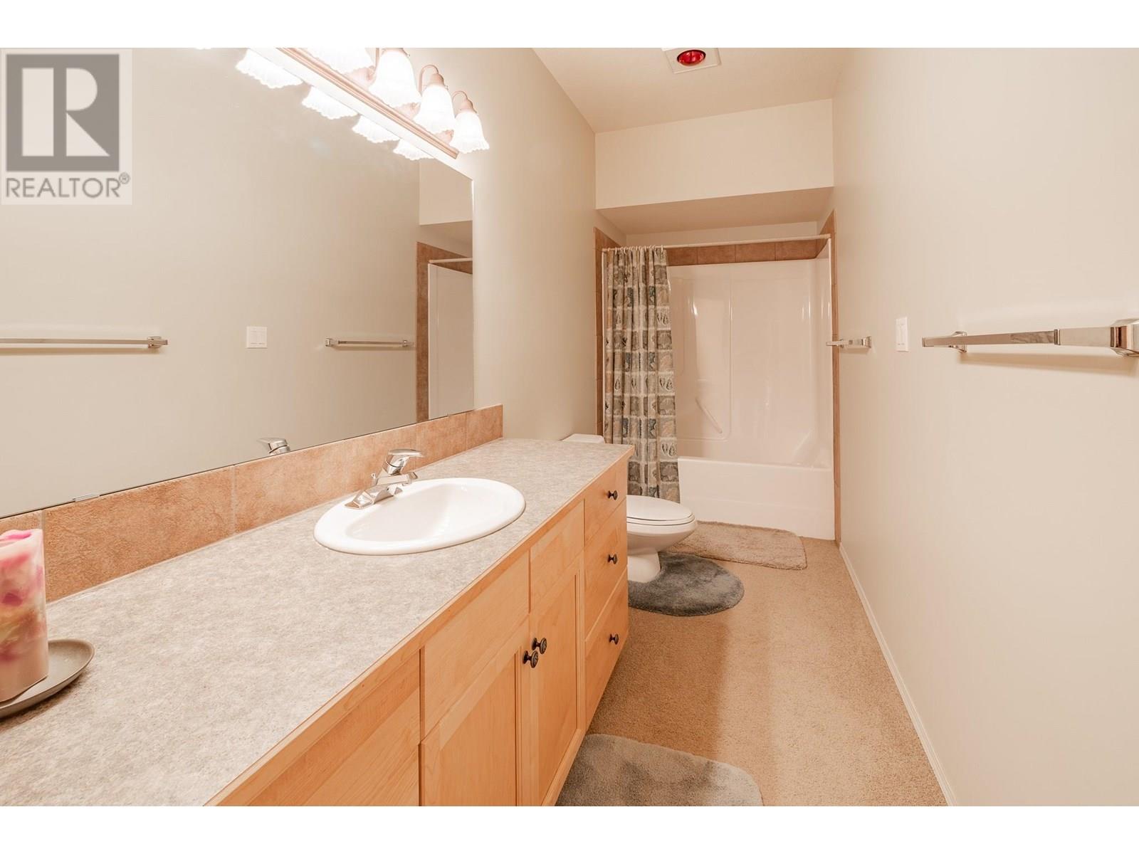 5214 Riverside Drive, Fairmont Hot Springs, British Columbia  V0B 1L1 - Photo 36 - 10355729