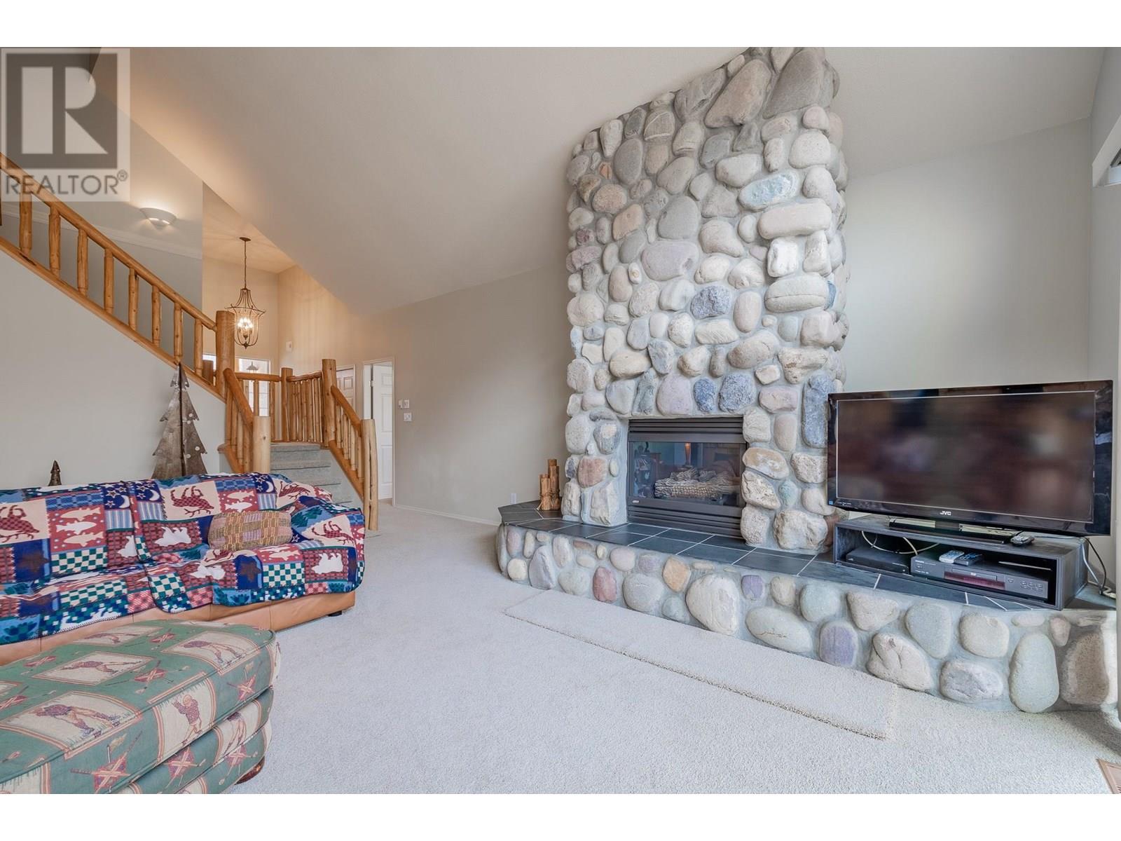 5214 Riverside Drive, Fairmont Hot Springs, British Columbia  V0B 1L1 - Photo 25 - 10355729
