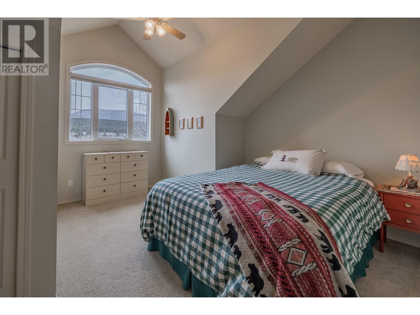 5214 Riverside Drive, Fairmont Hot Springs, British Columbia  V0B 1L1 - Photo 37 - 10355729