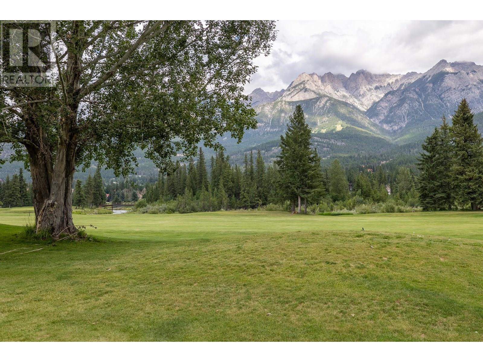 5214 Riverside Drive, Fairmont Hot Springs, British Columbia  V0B 1L1 - Photo 8 - 10355729