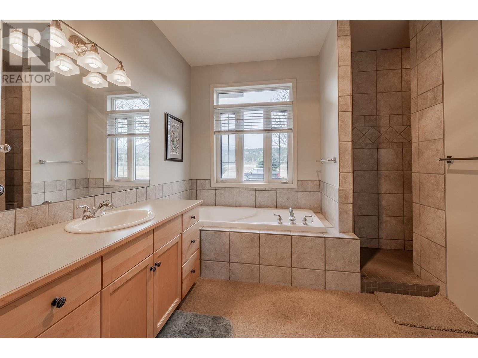 5214 Riverside Drive, Fairmont Hot Springs, British Columbia  V0B 1L1 - Photo 33 - 10355729