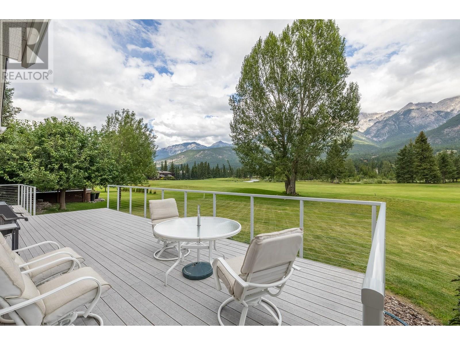 5214 Riverside Drive, Fairmont Hot Springs, British Columbia  V0B 1L1 - Photo 7 - 10355729