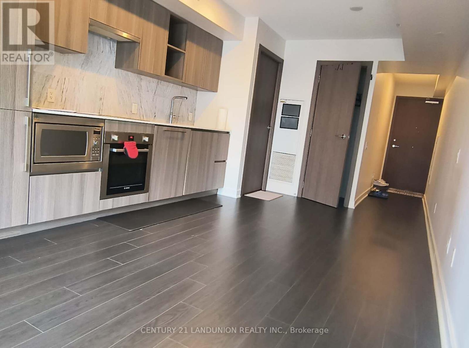 902 - 19 Bathurst Street, Toronto, Ontario M5V 0N2 - Photo 8 - C12319375